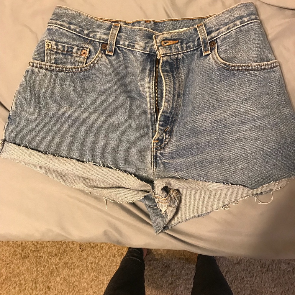 Levi and Strauss heights waisted denim shorts